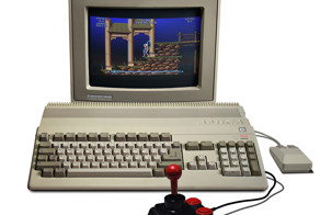 Amiga — 25 лет мультимедиа-угара!