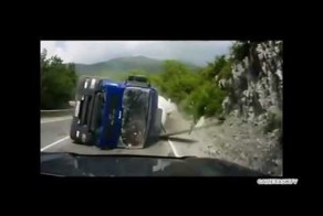 Страшные и жестокие аварии подборка