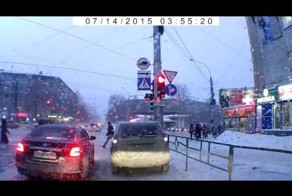Пошла в магазин