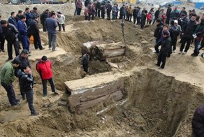 Китайские рабочие раскопали древнюю мумию династии Мин