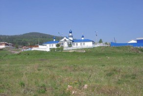 Река Лена на самодельном плоту