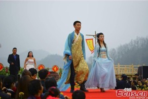 Как в Китае проходит показ мод