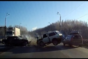 Подборка Аварий и ДТП за Март 2015