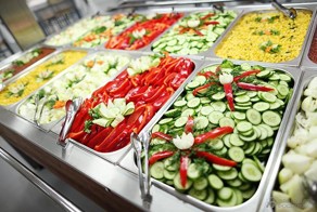 «Шведский стол» в армии: кушать подано