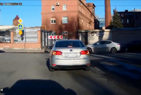 Jetta против Kia