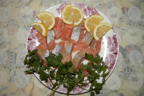 Вкусная соленая горбуша за час