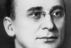 Лаврентий Берия.Хорошая мечта помогает работать