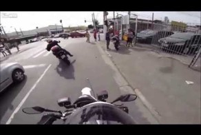  Мото полиция Бразилии ловит нарушителей