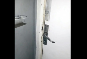 Замок в кабину машиниста