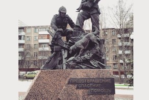 Парни с большим сердцем: Инстаграм МЧС России