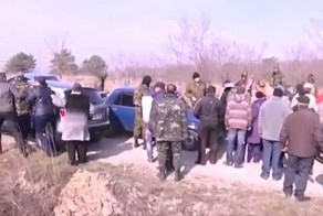 В Сети появилось видео захвата «Правым сектором» колхозных полей