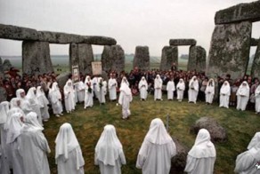 Самые необычные религиозные ритуалы