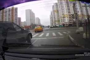 Хотел проскочить