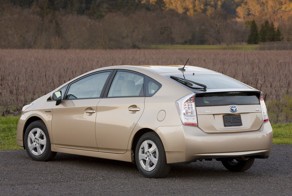 Toyota Mirai — водородный седан