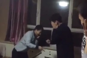 Типичная китайская вечеринка