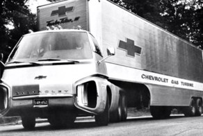 Футуристический тягач Chevrolet Turbo Titan III