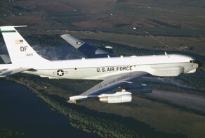 Спили мушку, Джонни, большая мушка...