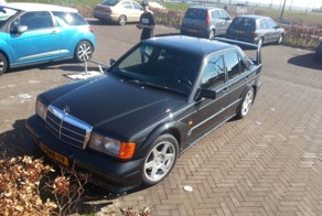 Редкий Mercedes 190E EVO II был замечен в Нидерландах