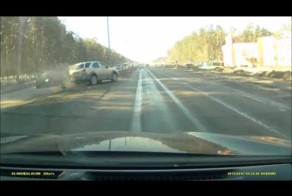 Потерял управление и вылетел на встречку