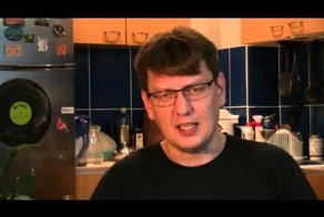 Бузина, Калашников - почему почти нет цветов?