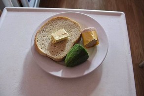 Чем кормят в больницах разных стран мира
