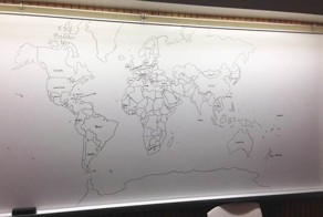 11-летний мальчик аутист нарисовал детальную карту мира по памяти