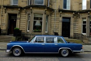 Символ роскоши - Праворульный Mercedes 600 Grosser