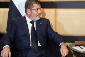 Суд приговорил экс-президента Египта Мурси к 20 годам тюрьмы