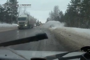 Авария дня часть 975 (фото+2 видео)