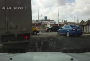 Мелкое ДТП с грузовиком в Магнитогорске