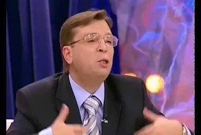 Отношение успешных банкиров к своим отцам выбешивает! Это показывают по Первому каналу!