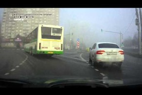 Повыезжали неучи на дорогу