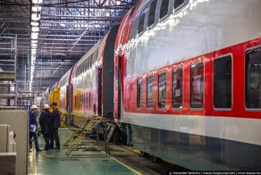 Новая двухэтажная электричка