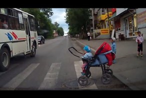 Беспечность современных мам