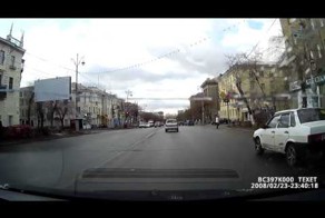 Не спеша на красный