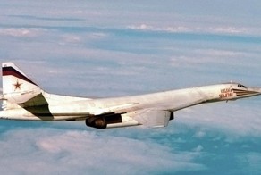 Шойгу поручил возобновить производство бомбардировщиков Ту-160