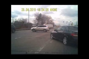 Ната только сдала на права