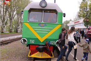 К 1 мая в Донецке открылась детская железная дорога