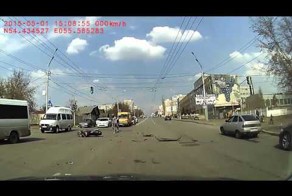 Сбил мотоциклиста и скрылся