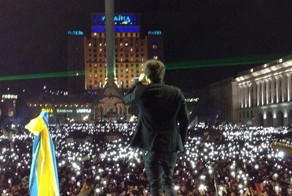 Как запел Вакарчук, подстрекавший на Майдане