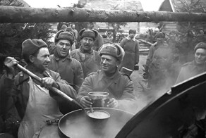 Чем кормили солдат в Великую Отечественную войну