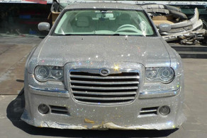 "Шикарный" Chrysler 300С от китайцев