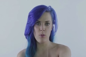 Девушки пародируют голоса персонажей из "Звездных войн"