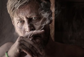 13 фактов о курильщиках, подмеченные их друзьями