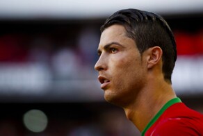 Роналду пожертвовал 7 миллионов евро пострадавшим от землетрясения  