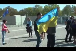 Немцы кричат украинцам, что те фашисты