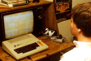 Запись компьютерных игр на аудиокассеты — способ заработать в 1980-е
