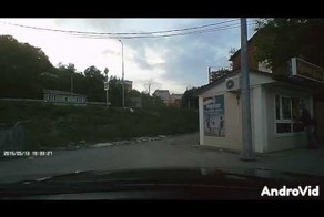 Вот так повернул