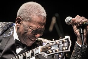 Умер &quot;король блюза&quot; Би Би Кинг. Великий был Музыкант