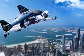 Летать как птица: История успеха человека-ракеты Ива Росси